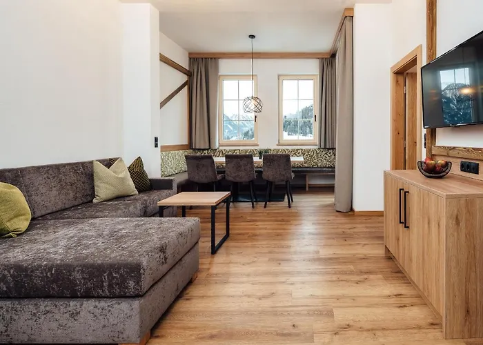 Alpenheimat Laurschhof 招待所