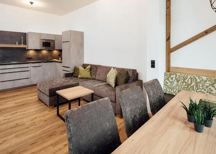 Alpenheimat Laurschhof 费斯