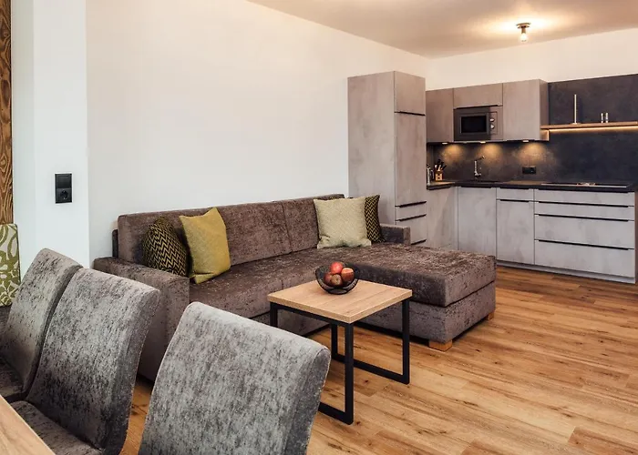 Alpenheimat Laurschhof 4* 费斯