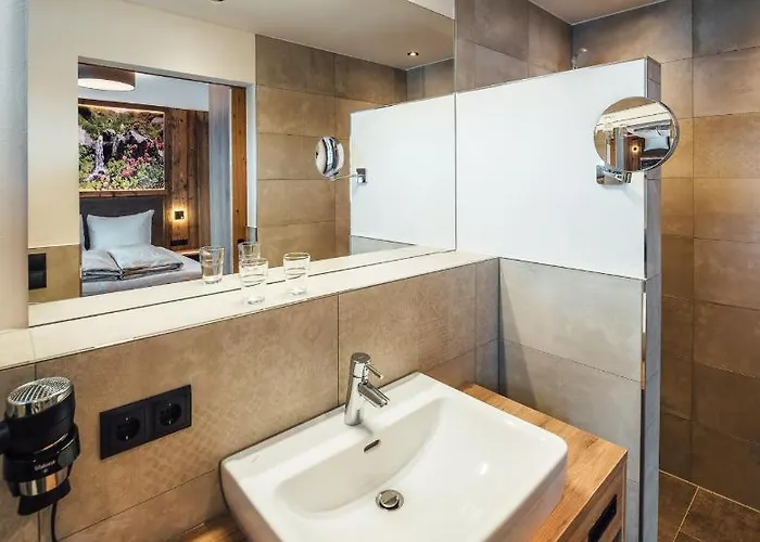 Alpenheimat Laurschhof 4*