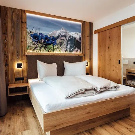 Alpenheimat Laurschhof 招待所
